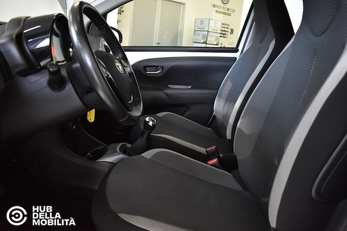 TOYOTA Aygo Connect 1.0 VVT-i  X-Cool